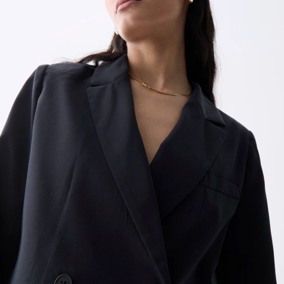 Deluc Caterina Navy Cropped Blazer Double Breasted NWT Small/Sold out style - Picture 3 of 6